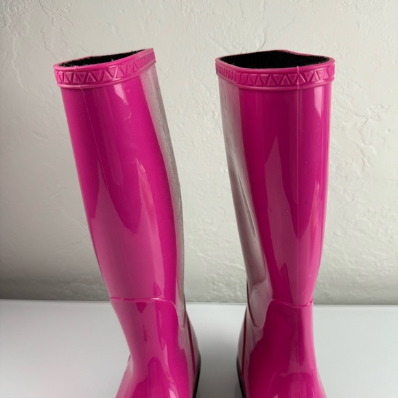 Ugg Rain Boots Rubber Pull On Sienna Solid Pink Hot‎ Bold Lined Sherpa Heeled - Picture 5 of 13